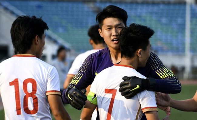 英雄联盟LPL：EDG遇队史最差成绩，首次无缘季后赛
